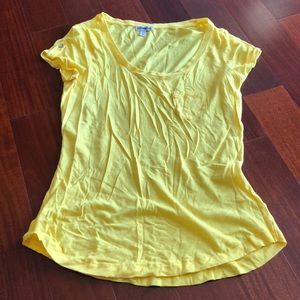 Express size medium top short sleeved yellow shirt